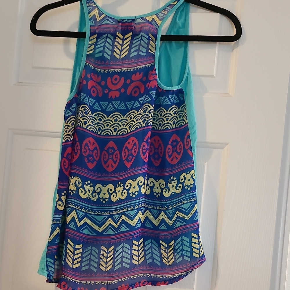 Rue21 Green and Blue Asymmetrical Graphic Tank Top - Picture 4 of 6